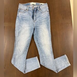 Denim Forum Light Wash High-Rise Skinny Jeans